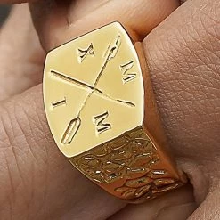 Lucleon Chevalière dorée Titus -BAGUES Soldes 12732best scaled