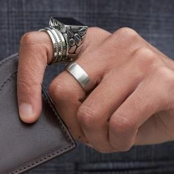 Lucleon Anneau classique en acier mat -BAGUES Soldes 8577 ring 1