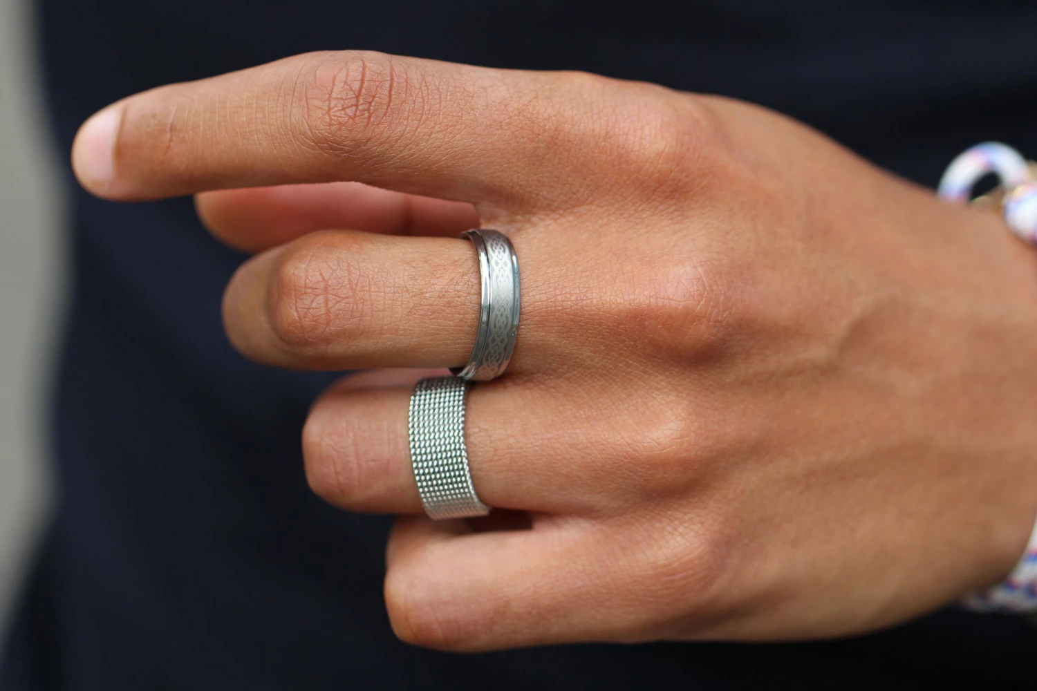 Fort Tempus Anneau en acier argenté flexible 5 Fort Tempus Anneau en acier argenté flexible – Image 5