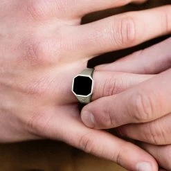 Northern Jewelry Chevalière argent 925 et onyx noir -BAGUES Soldes onyx signet 925s silver ring 3 scaled