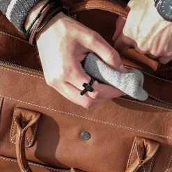 Lucleon Anneau noir à croix Jayden -BAGUES Soldes ring 1