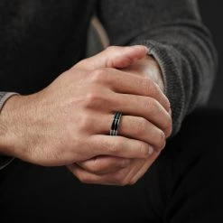 Lucleon Bague en acier et en céramique noir et argent -BAGUES Soldes rst megashoot rings 2 19441 scaled