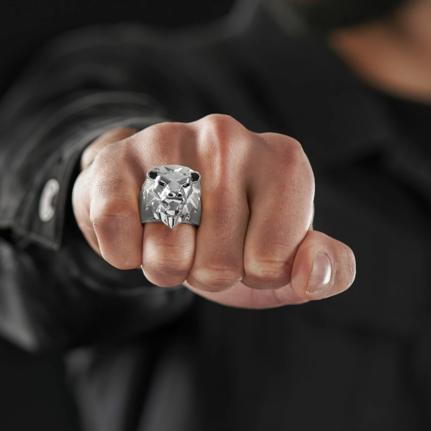 Moody Mason Bague argentée Le lion Makt 5 Moody Mason Bague argentée Le lion Makt – Image 5