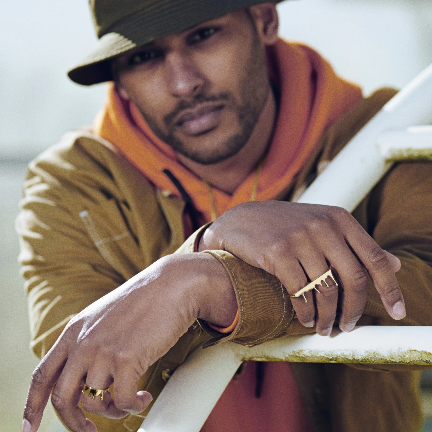 Otsu Fahrenheit | Bague en métal doré 3 Otsu Fahrenheit | Bague en métal doré – Image 3