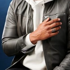 Moody Mason Bague argenté Le tentacule 8 Moody Mason Bague argenté Le tentacule -BAGUES Soldes ste mm sandros nathanwilliam 23580 17 scaled